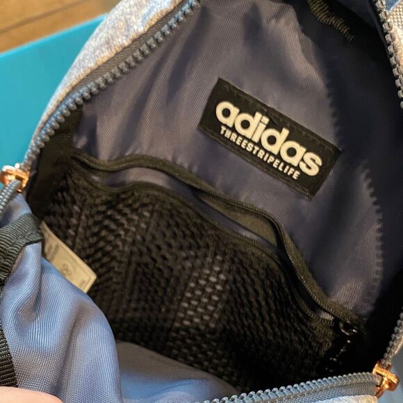 Adidas Gray Women's Backpack - Picture 4 of 6